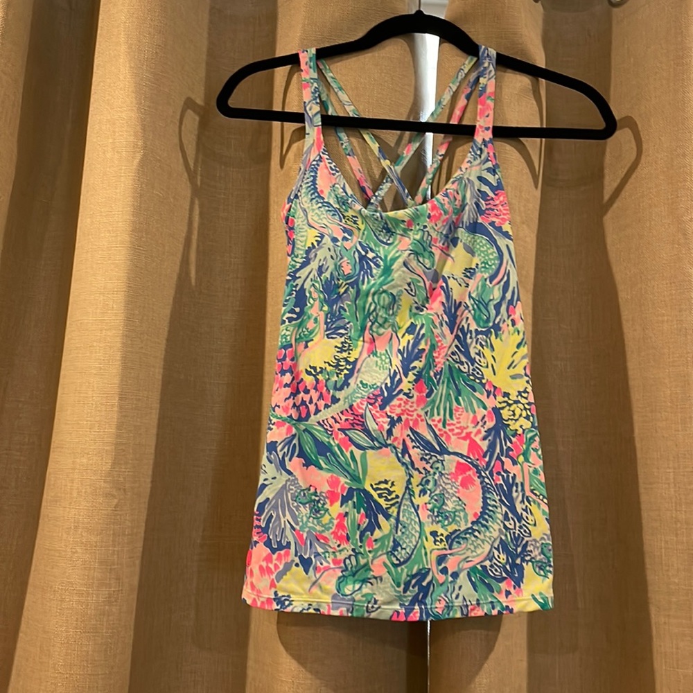Lilly Pulitzer workout tank. Built in bra